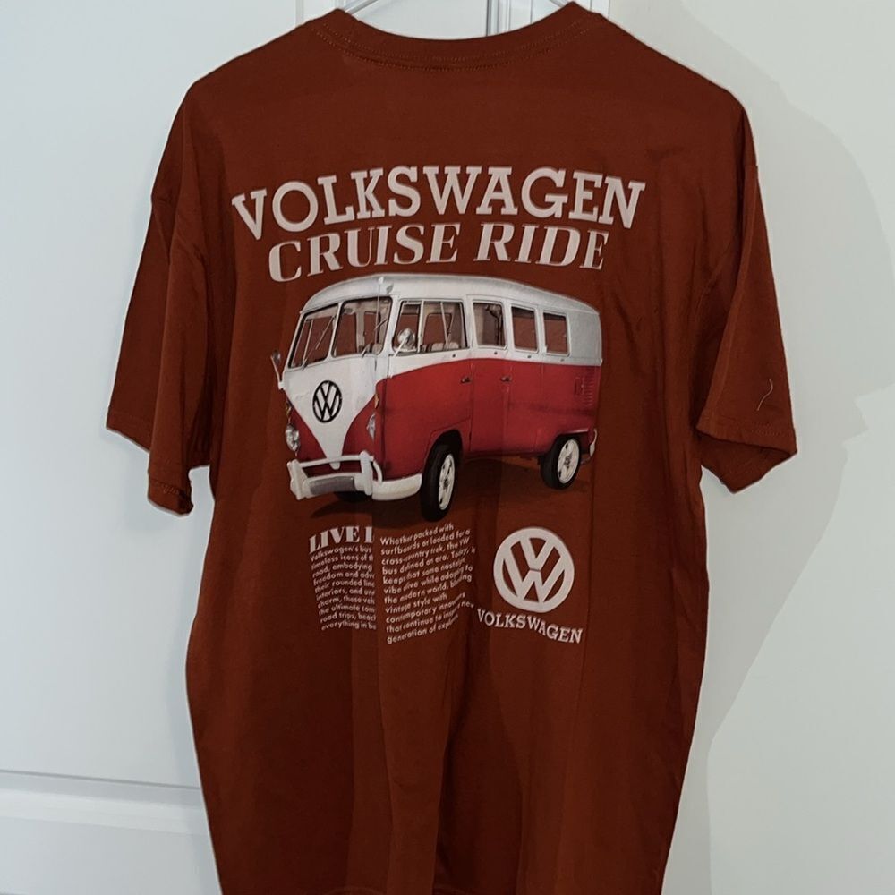 VW Bus Kombi Camper Van Surfer Dude T-Shirt Size L Retro VW Volkswagon Beach ✌️